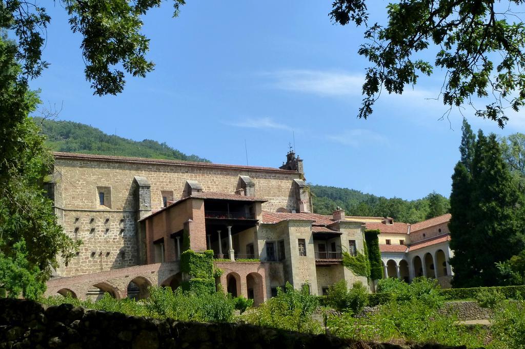 Apartamentos Rurales Entre Fuentes Cuacos De Yuste Eksteriør billede
