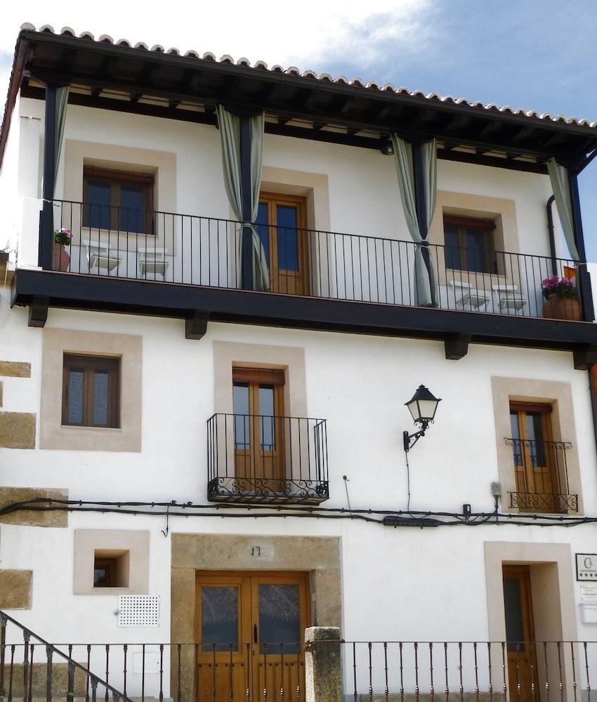Apartamentos Rurales Entre Fuentes Cuacos De Yuste Eksteriør billede